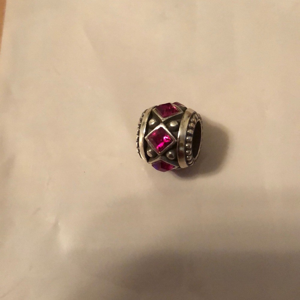 Brighton sparkle bead fuchsia color Nwot JC1070